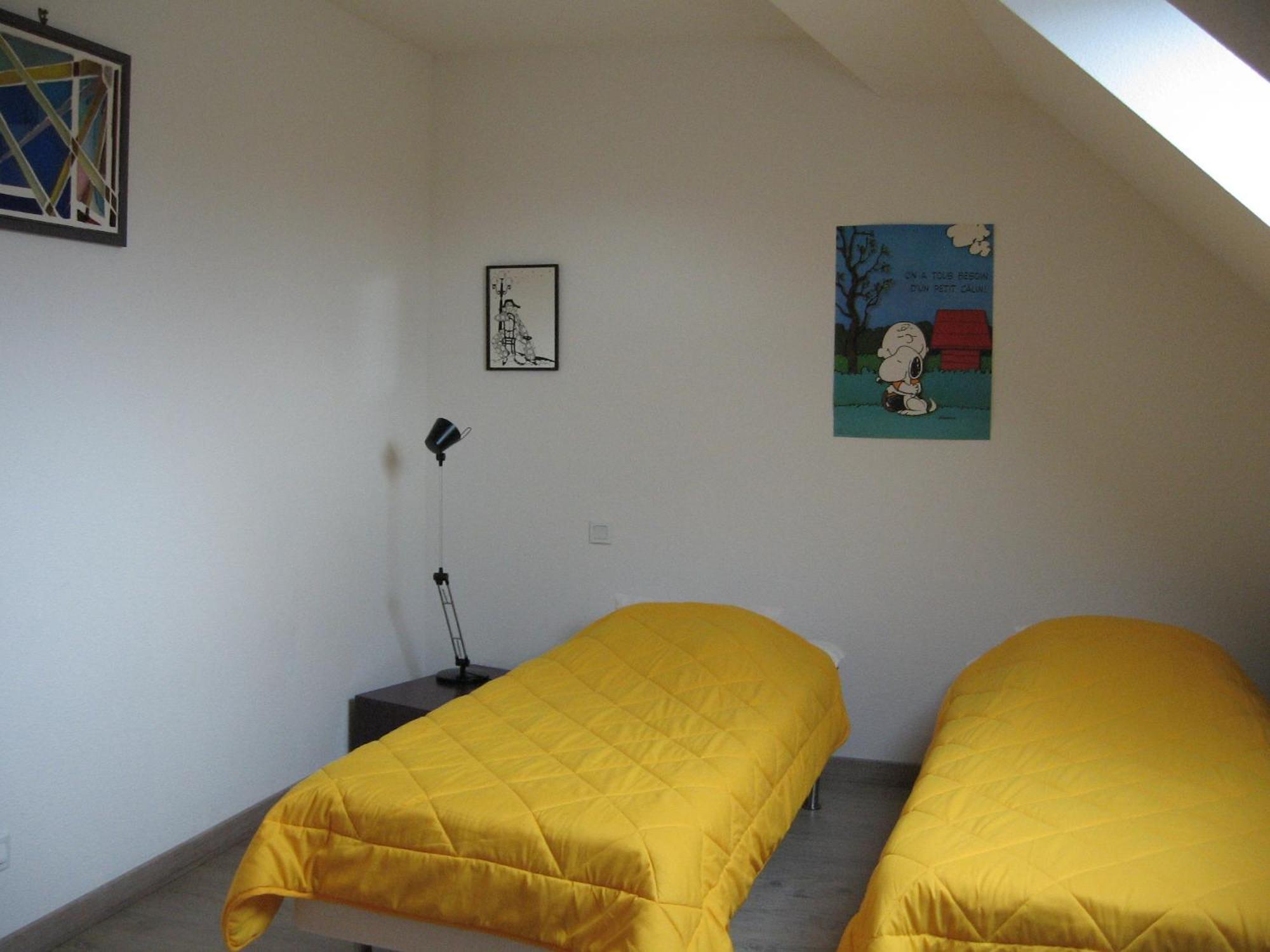 Chez Robert Et Catherine Dompierre-sur-Mont Bagian luar foto